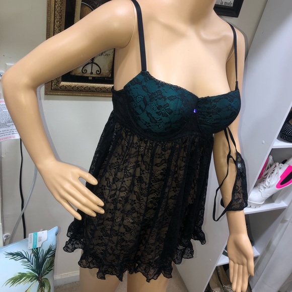 Frederick's Of Hollywood NWOT! Black Lace Mesh Babydoll And Bottom 2 Piece Set - Picture 5 of 14